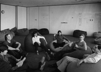 What Cults Can Teach Us About Deradicalization