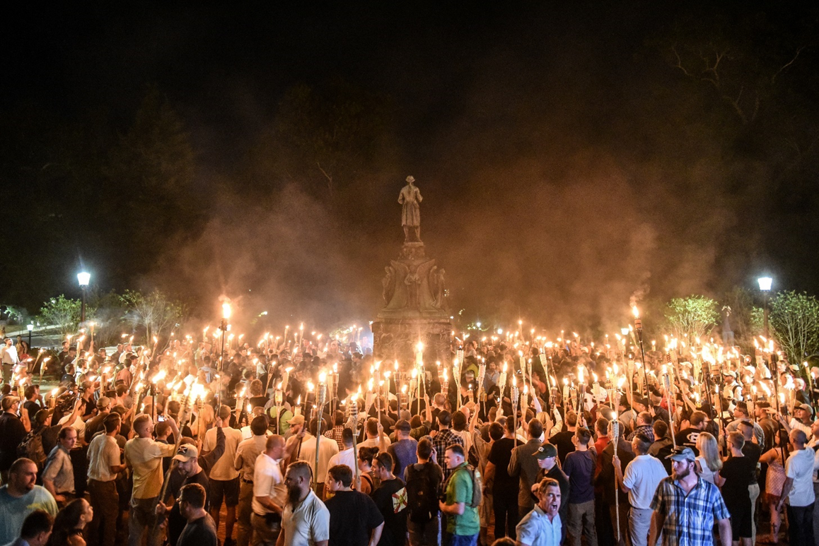 The Role of Online Communities in the Expansion of Far-Right Extremism