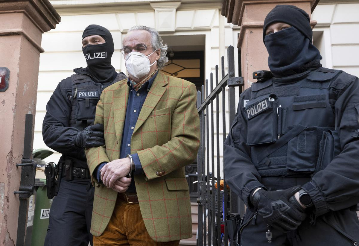 A Conspiracy in Germany Highlights Far-Right Trends